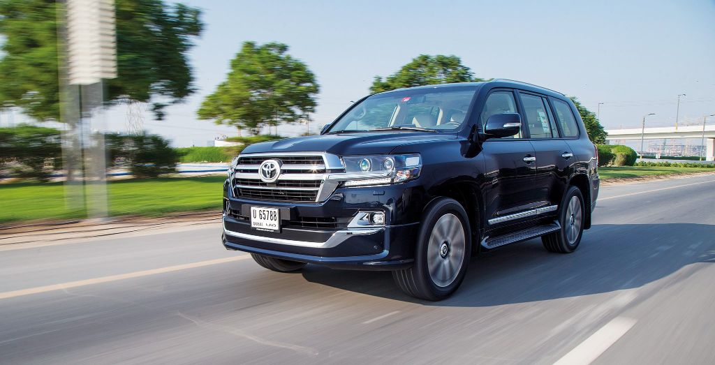 Toyota land cruiser 2019. Toyota Land Cruiser VXR. Тойота ленд Крузер v8 2019. Ленд Крузер 200 VXR. Toyota Land Cruiser GXR.